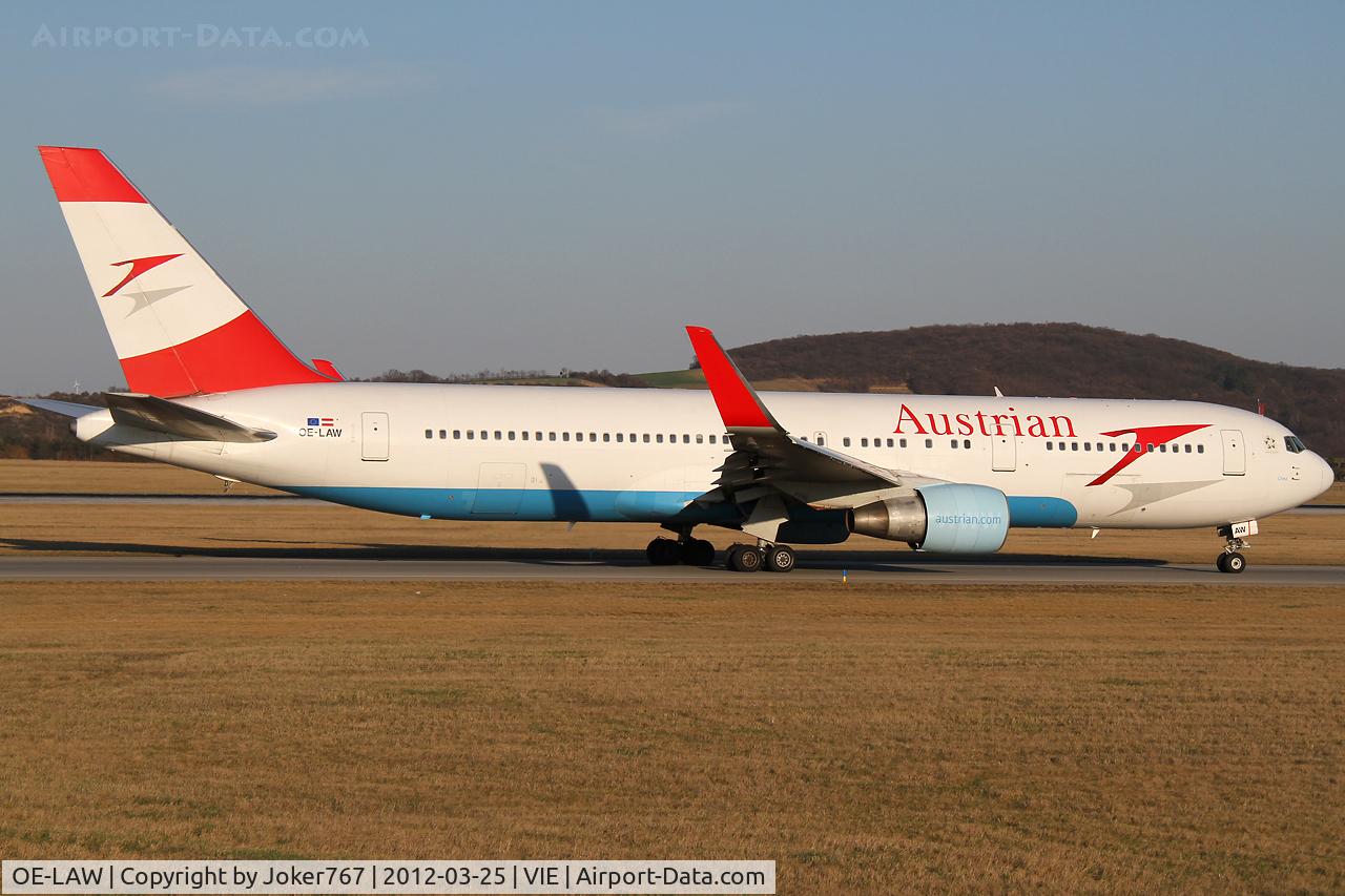 OE-LAW, 1992 Boeing 767-3Z9/ER C/N 26417, Austrian Airlines