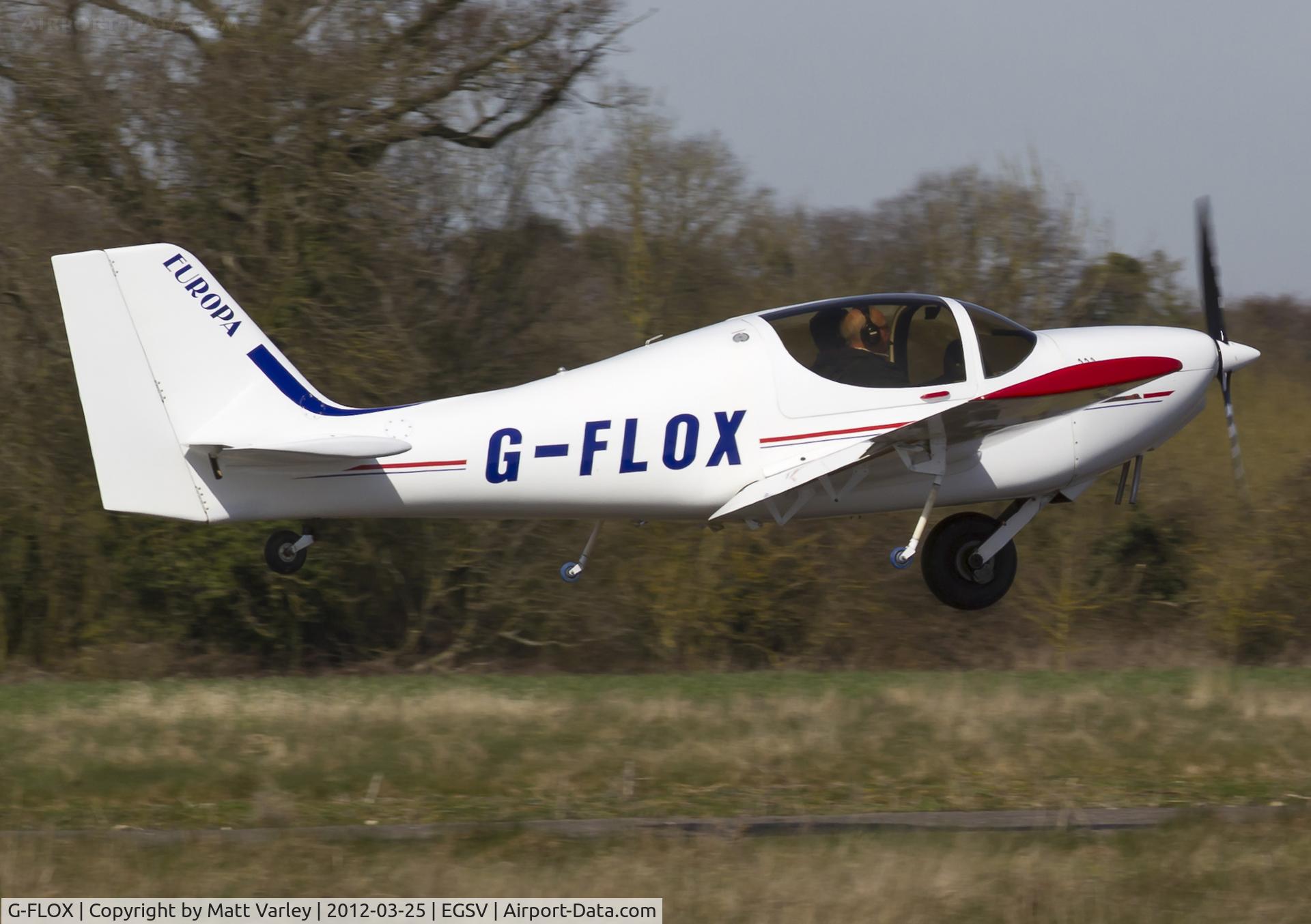 G-FLOX, 1998 Europa Monowheel C/N PFA 247-12732, Arrivng for the fly in.
