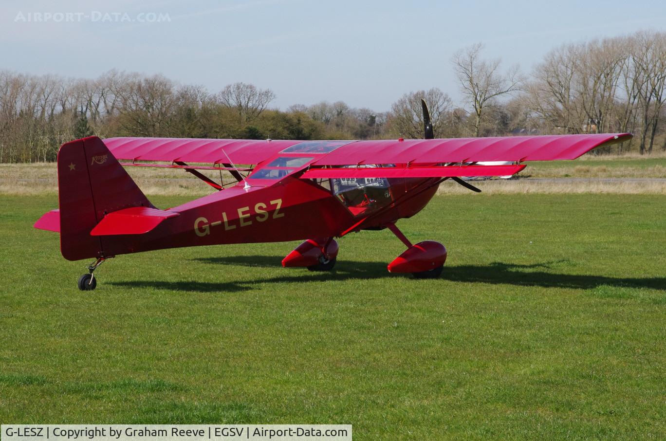 G-LESZ, 2003 Skystar Kitfox Series 5 C/N PFA 172C-12822, Parked in the sun.