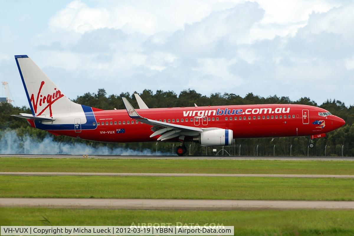 VH-VUX, 2010 Boeing 737-8FE C/N 37823, At Brisbane