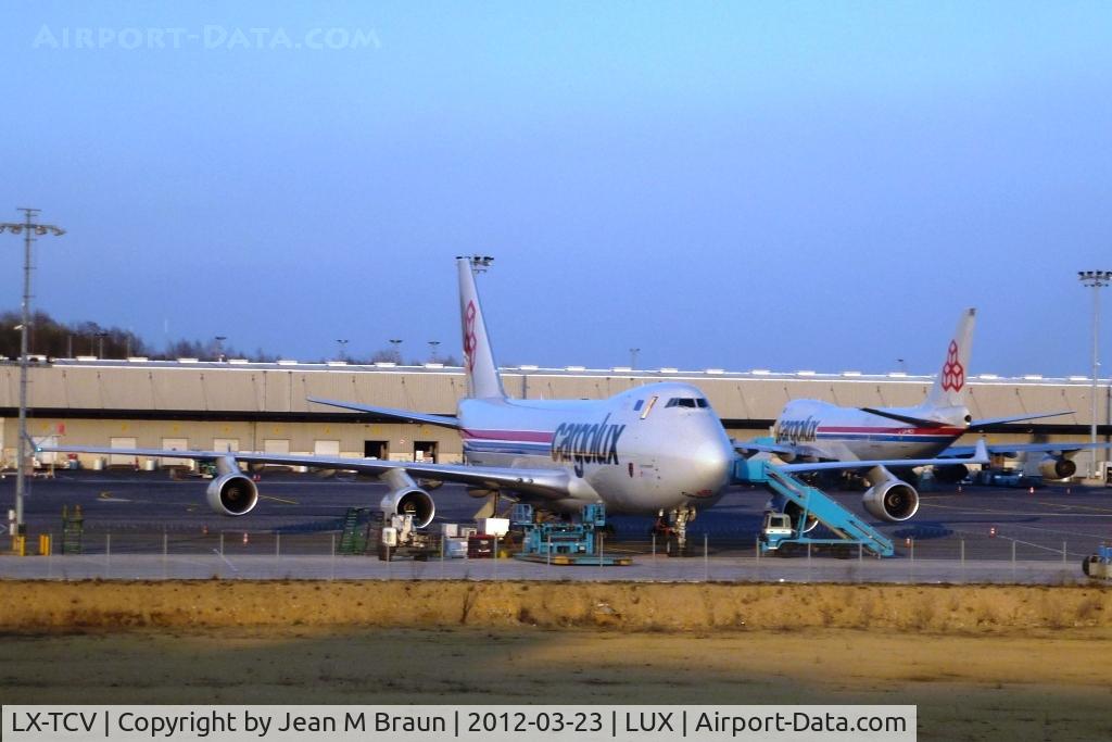 LX-TCV, 2002 Boeing 747-4R7F/SCD C/N 30401, With Qatar Airways as new minority shareholder, Cargolux braced for difficult times ! Aircraft named 