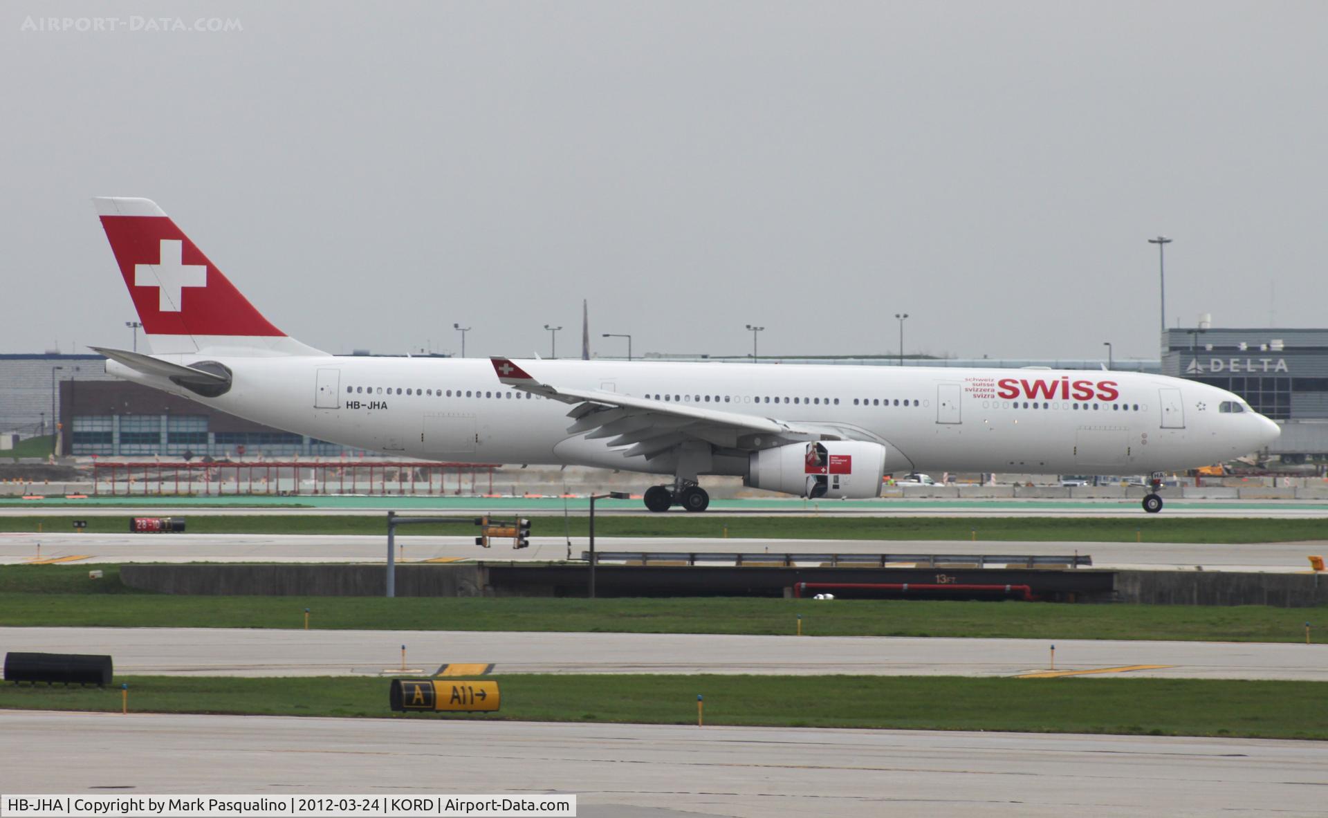 HB-JHA, 2009 Airbus A330-343 C/N 1000, Airbus A330-300