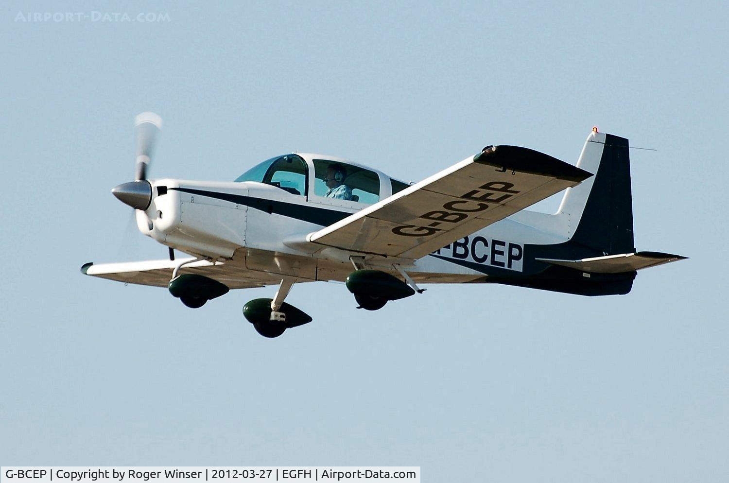 G-BCEP, 1974 Grumman American AA-5 Traveler C/N AA5-0576, Visiting AA-5 Traveler departing.