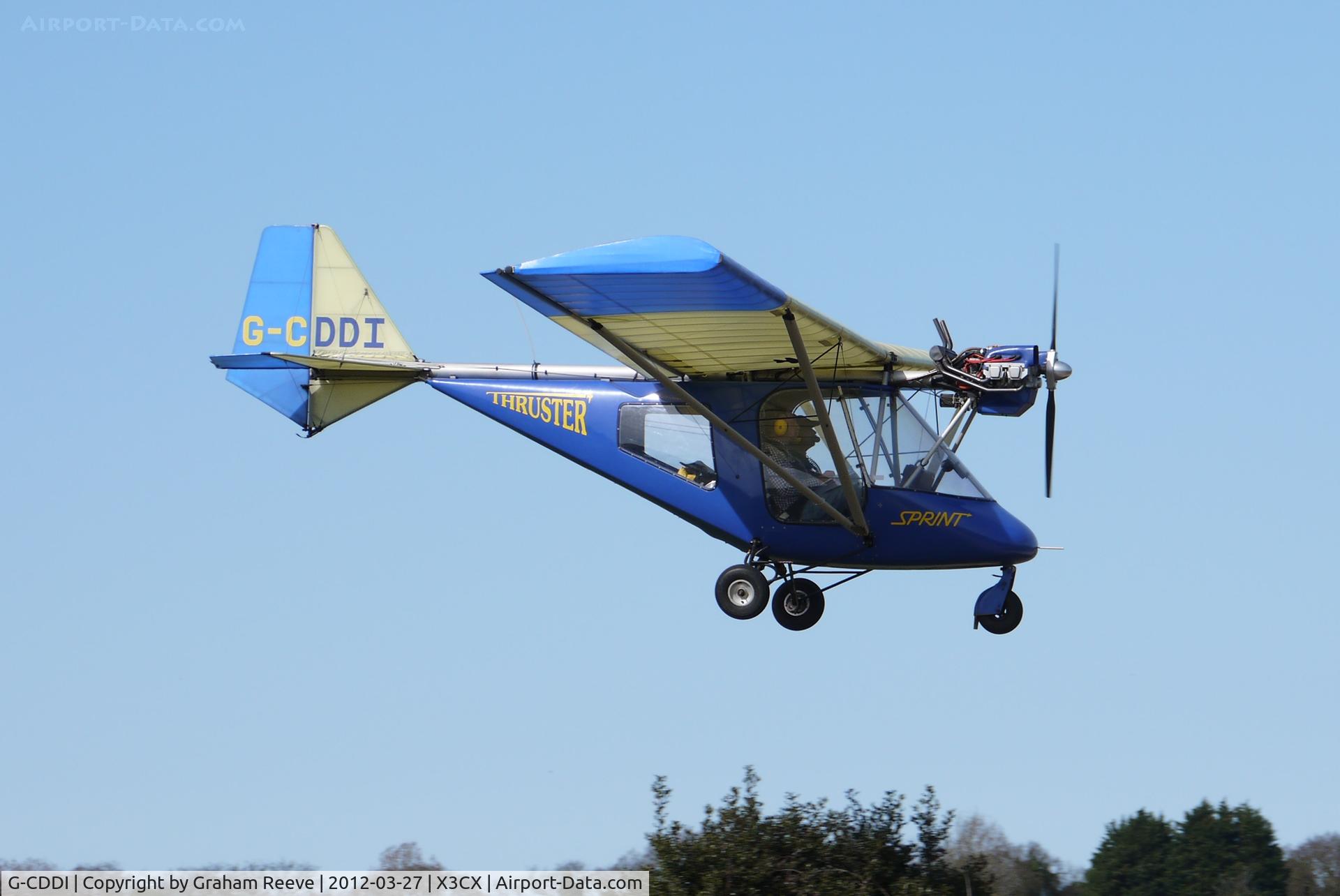 G-CDDI, 2004 Thruster T600N 450 C/N 1040-T600N-109, About to touch down.