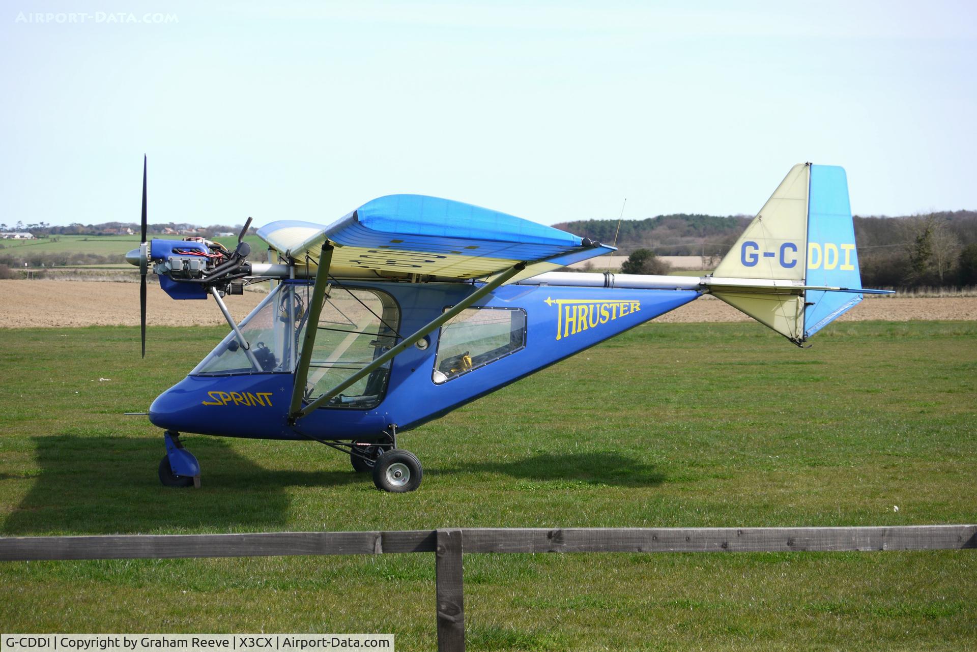 G-CDDI, 2004 Thruster T600N 450 C/N 1040-T600N-109, Parked at Northrepps.