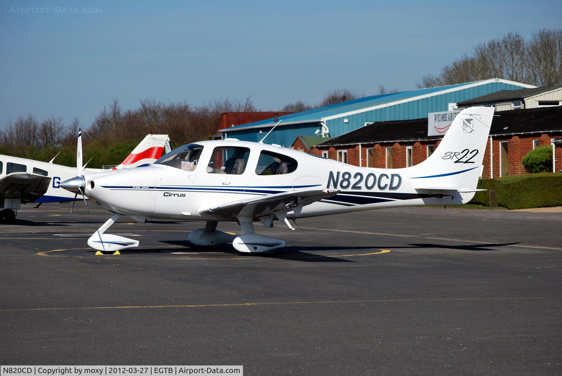 N820CD, 2002 Cirrus SR22 C/N 0180, Cirrus SR22 at Wycombe Air Park