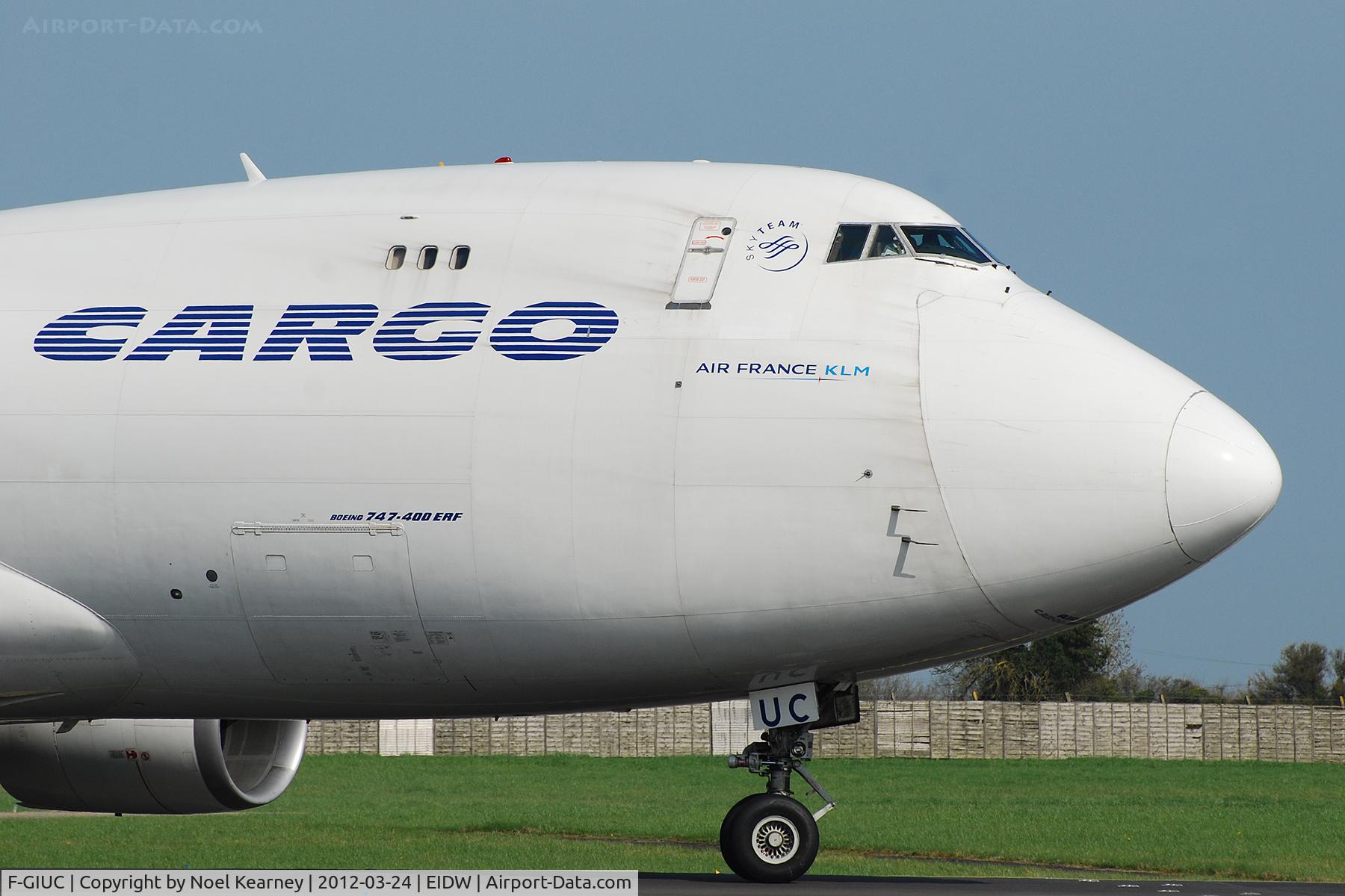 F-GIUC, 2002 Boeing 747-428F/ER/SCD C/N 32867, Operating AFR 6807 this B744F is seen about to depart off Rwy 10.