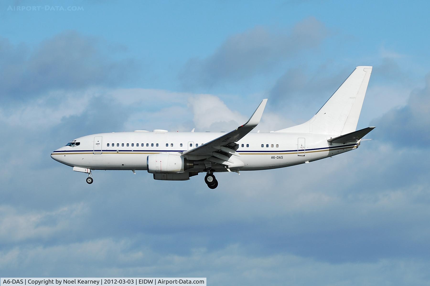 A6-DAS, 2000 Boeing 737-7Z5 BBJ C/N 29858, Landing Rwy 28.