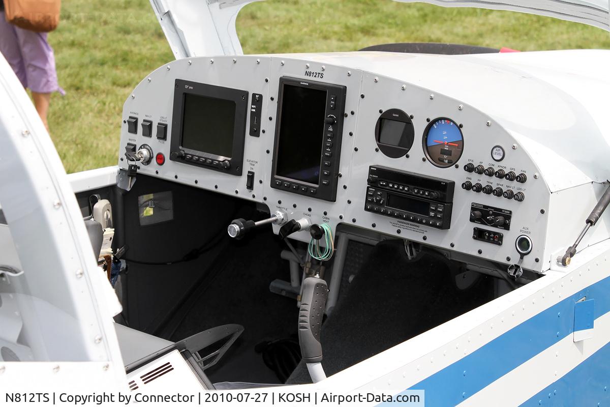 N812TS, Vans RV-12 C/N 120292, EAA Airventure 2010.