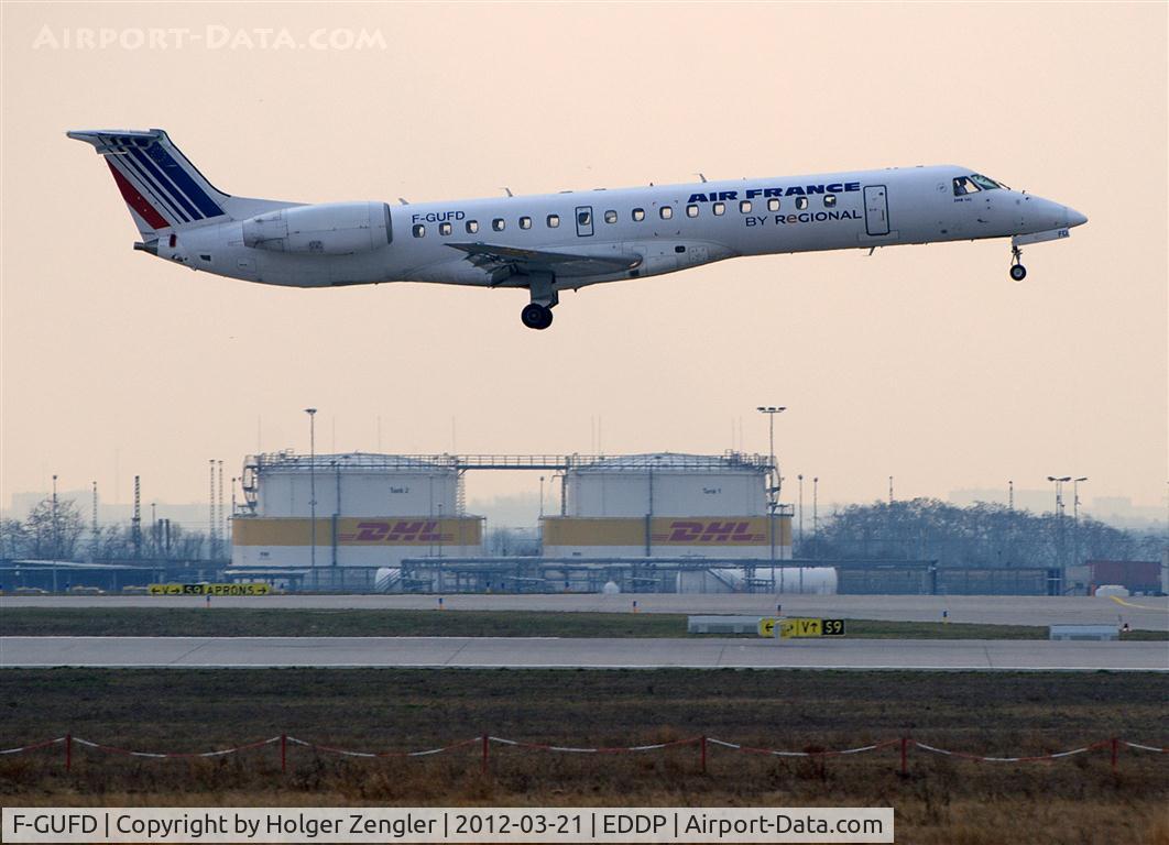 F-GUFD, 1999 Embraer ERJ-145LR (EMB-145LR) C/N 145197, Final approach on rwy 26L......