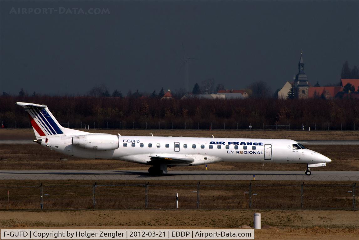 F-GUFD, 1999 Embraer ERJ-145LR (EMB-145LR) C/N 145197, On taxiway, expecting a take-off on rwy 26R...