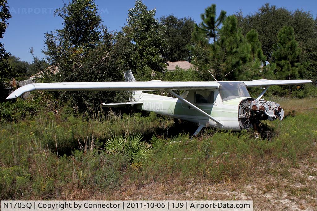 N1705Q, 1971 Cessna 150L C/N 15073005, No description.