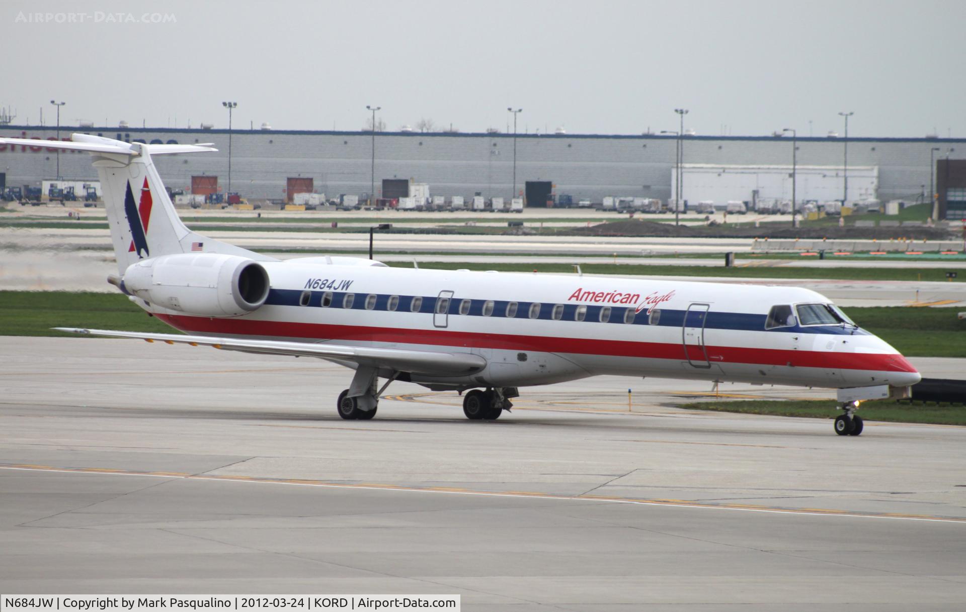 N684JW, 2004 Embraer ERJ-145LR (EMB-145LR) C/N 14500835, EMB-145LR