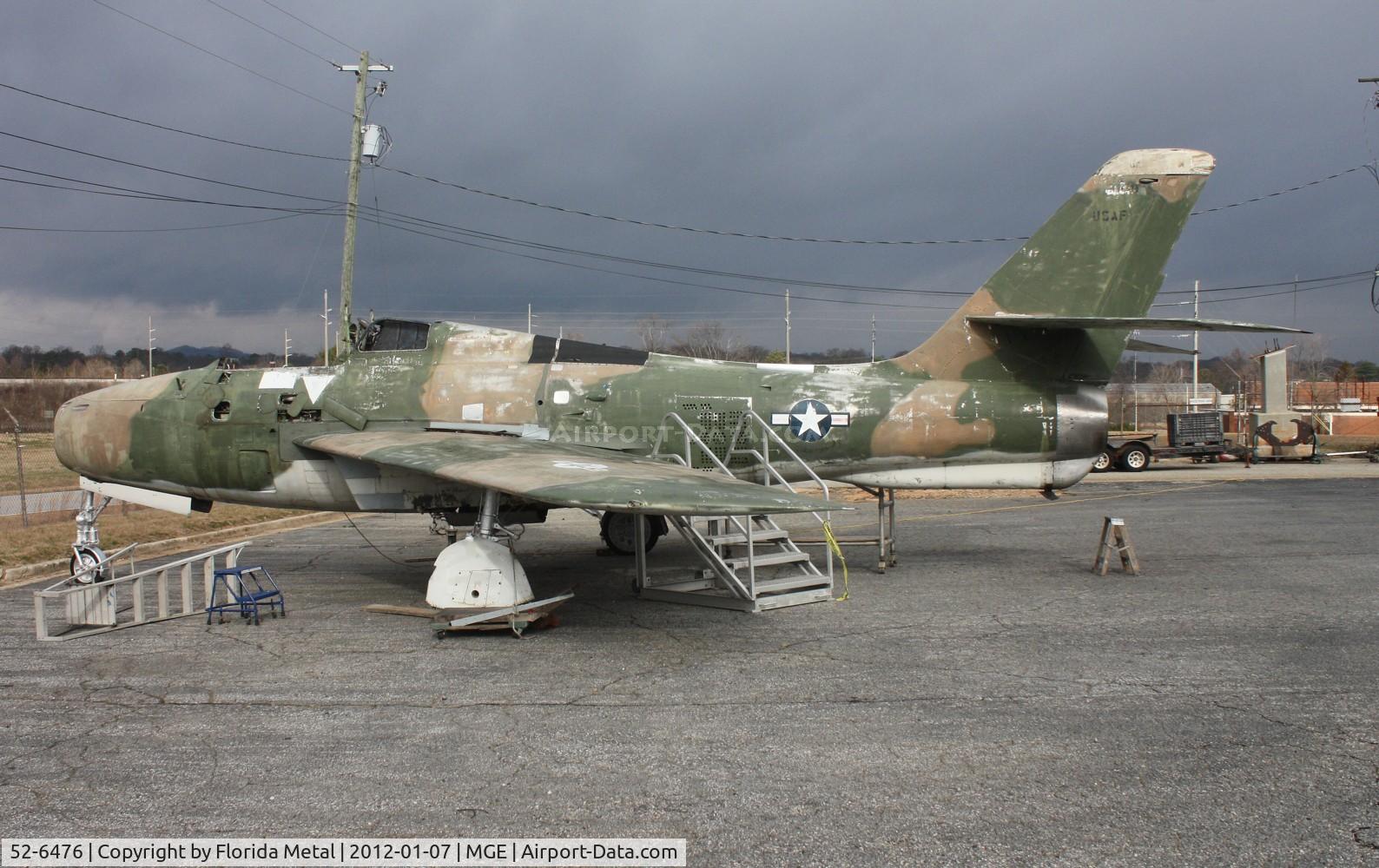 52-6476, 1952 Republic F-84F Thunderstreak C/N Not found 52-6476, F-84F