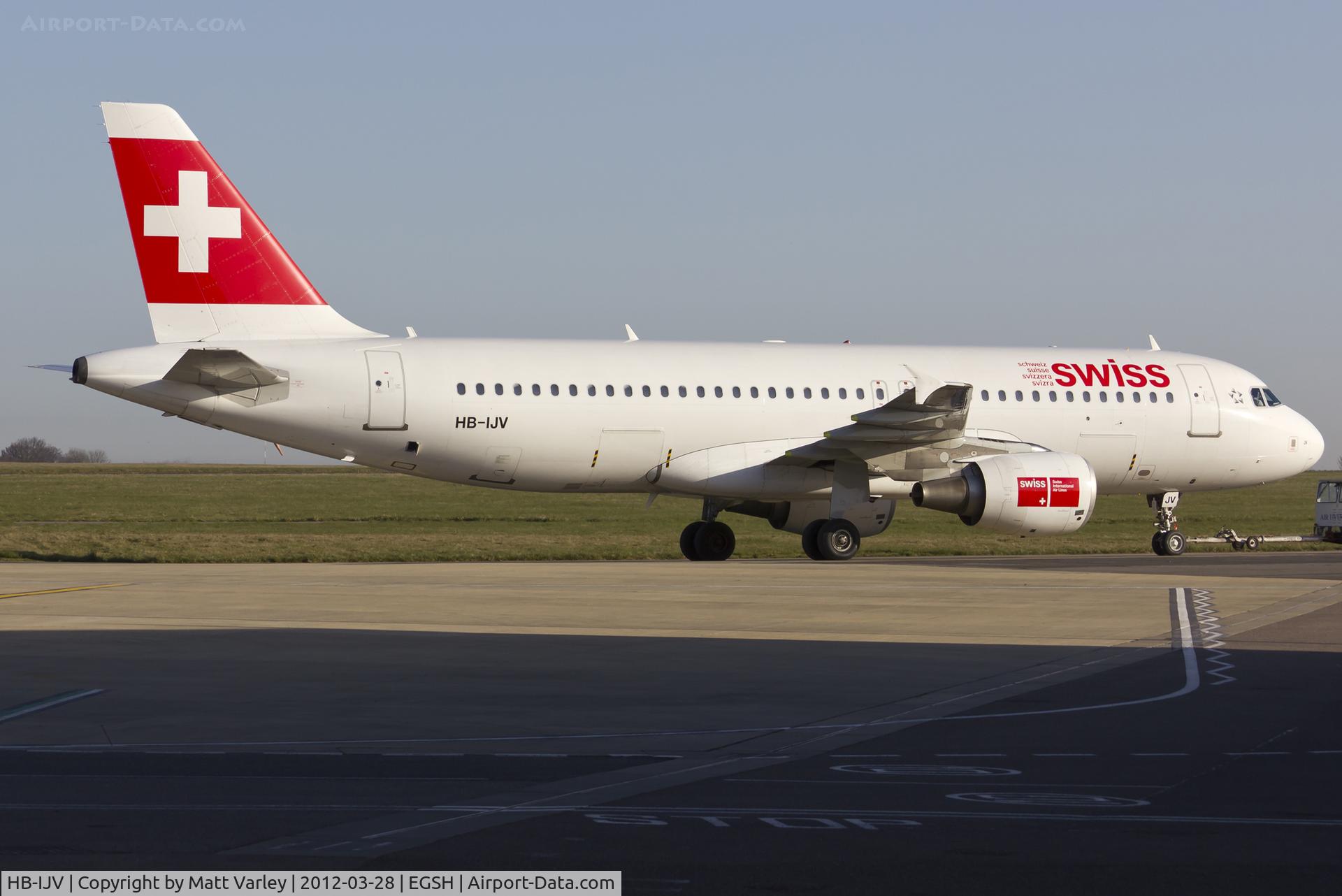 HB-IJV, 2003 Airbus A320-214 C/N 2024, Being towed to the hangar for spray by Air Livery.