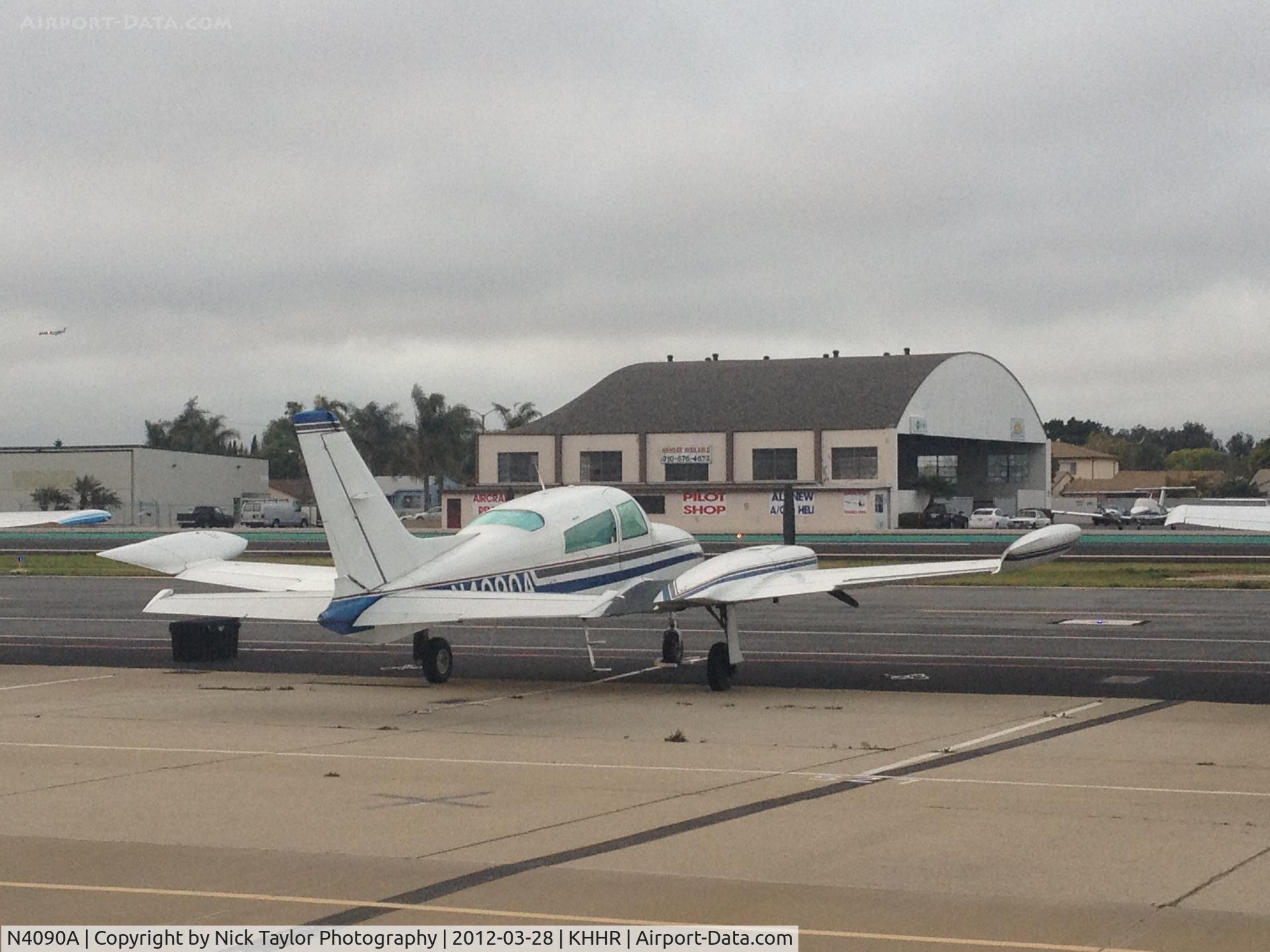 N4090A, 1978 Cessna 310R C/N 310R1368, Parked across from the hawthorne tower