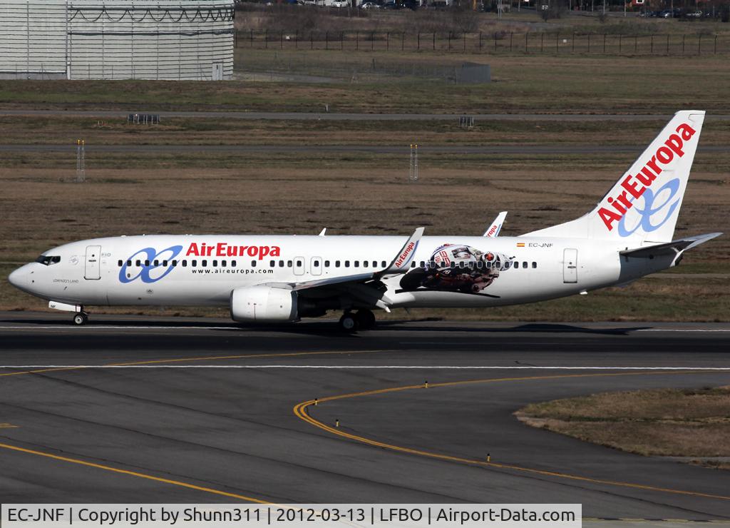 EC-JNF, 2006 Boeing 737-85P C/N 33977, Taxiing to the Terminal...