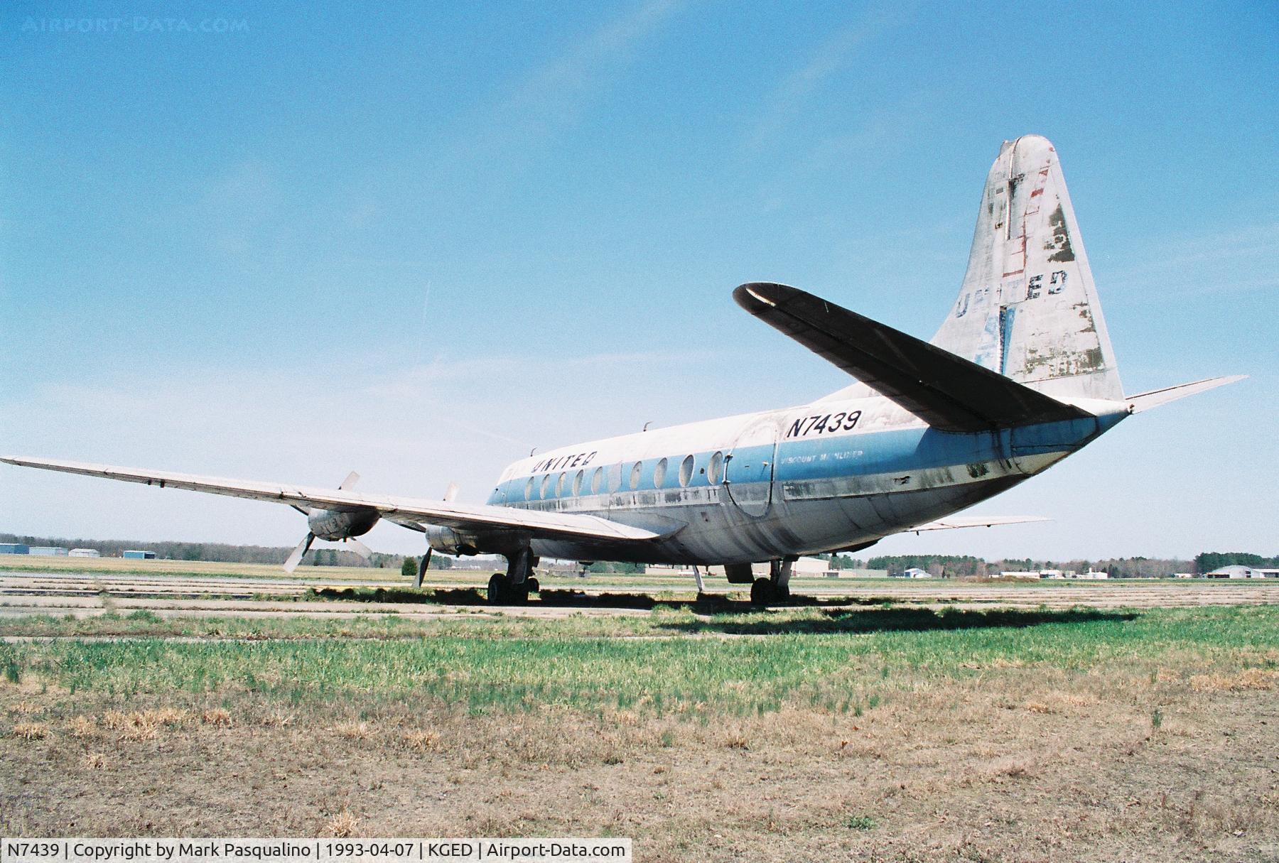 N7439, 1956 Vickers Viscount 797 C/N 137, Viscount 797