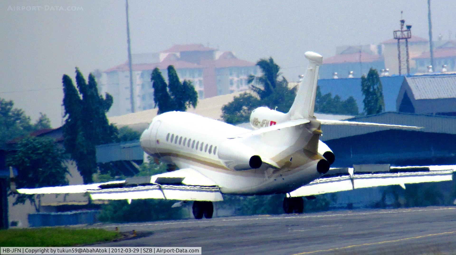 HB-JFN, 2011 Dassault Falcon 7X C/N 116, Jet-Link
