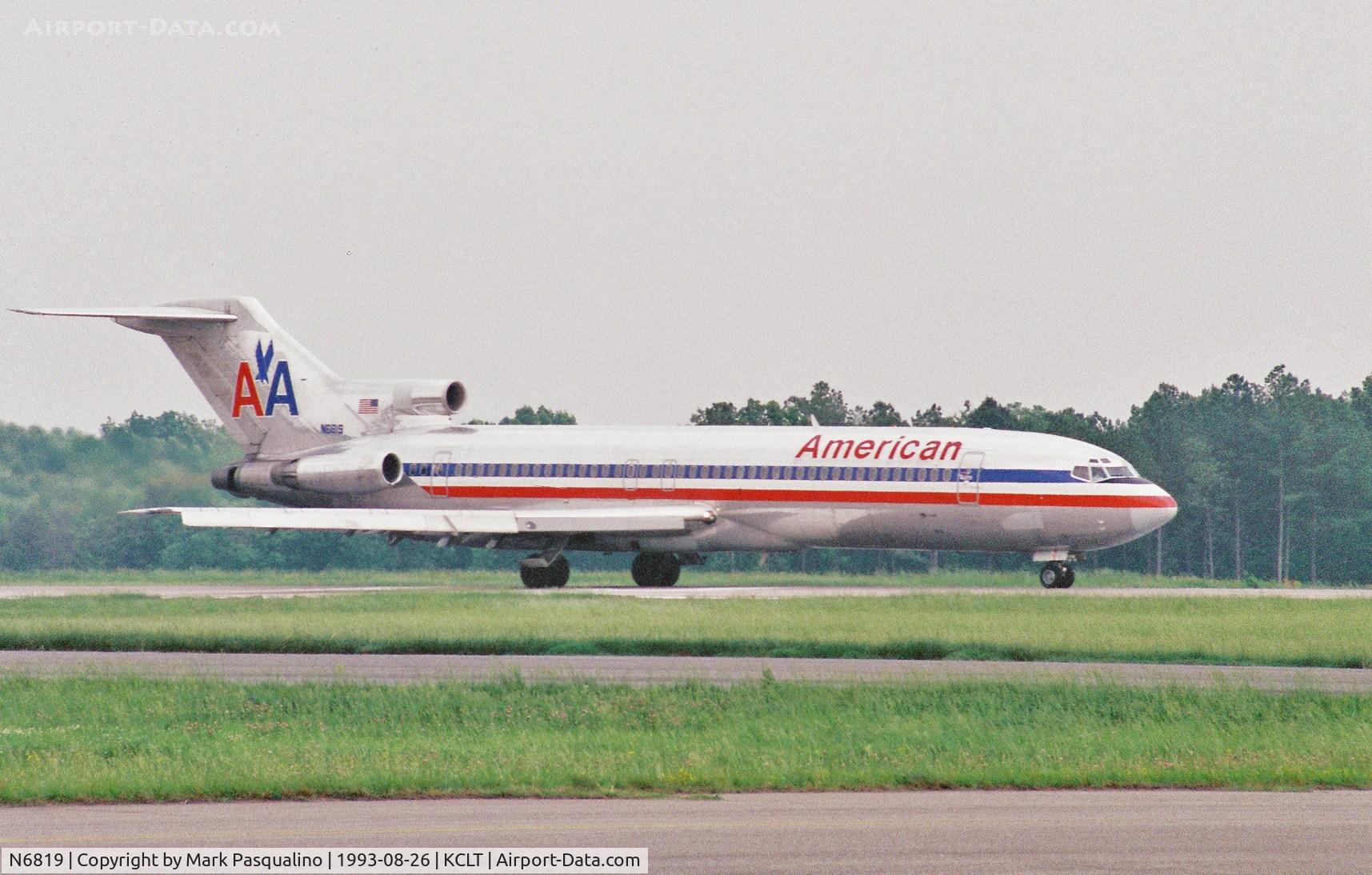 N6819, 1968 Boeing 727-223 C/N 19494, Boeing 727-200