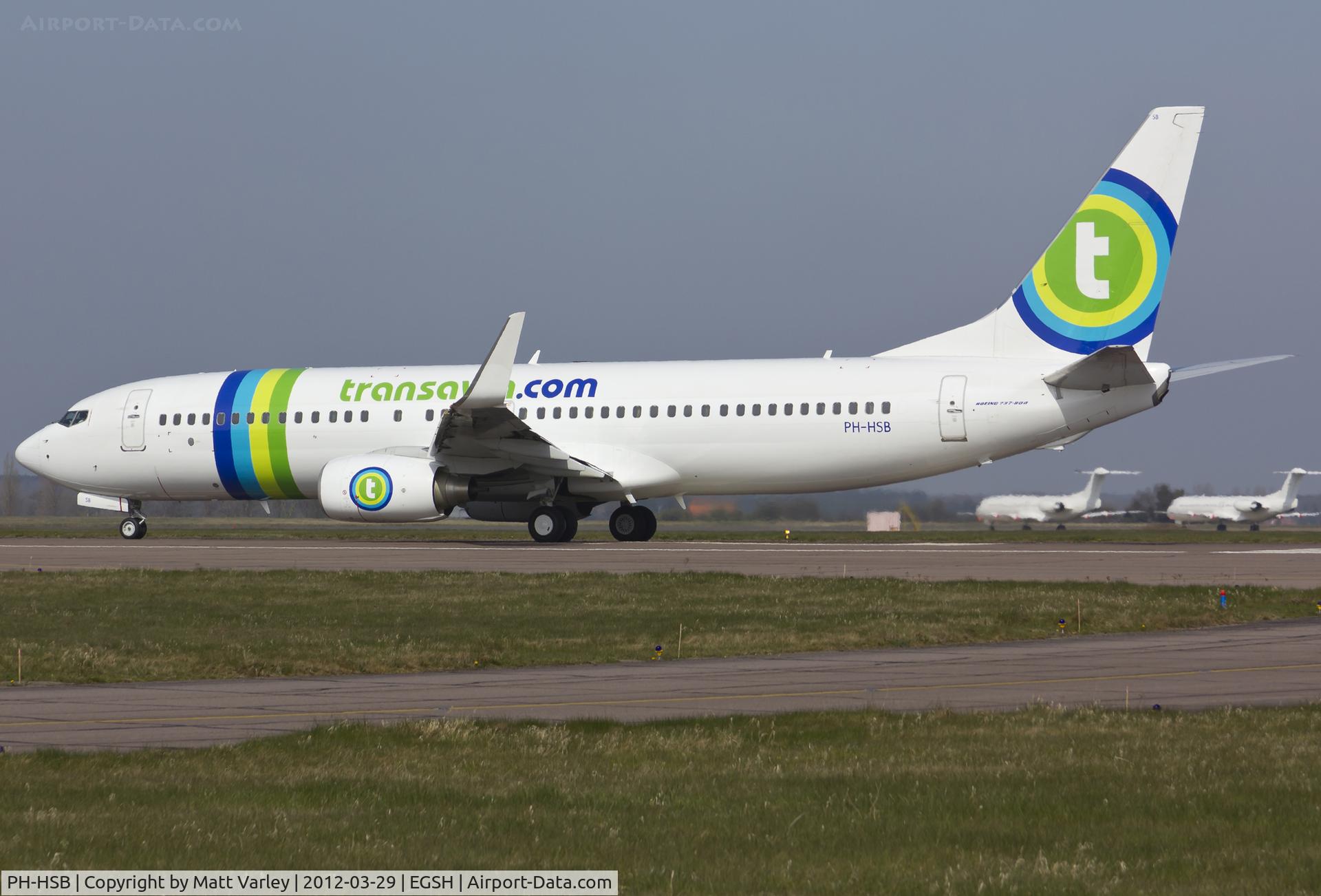 PH-HSB, 2010 Boeing 737-8K2 C/N 34172, Departing EGSH.