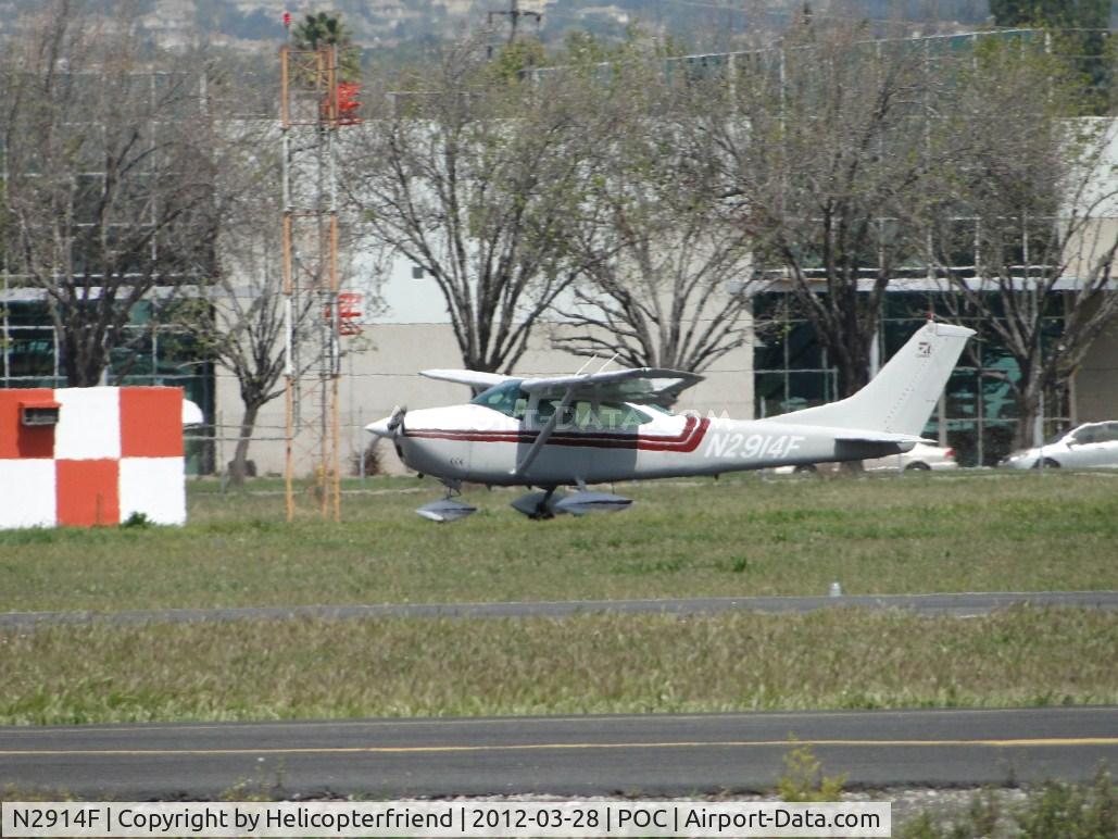 N2914F, 1965 Cessna 182J Skylane C/N 18257014, Landing on 26R