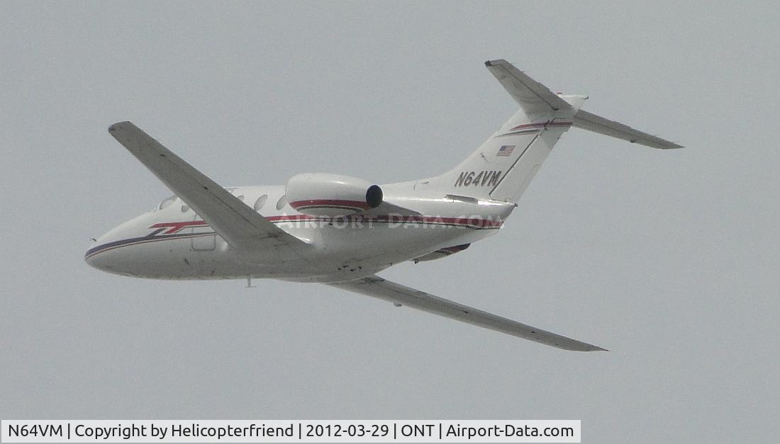 N64VM, 1985 Beech 400 Beechjet C/N RJ-1, Lifted off from 26L and has retracted landing gear and heading out west