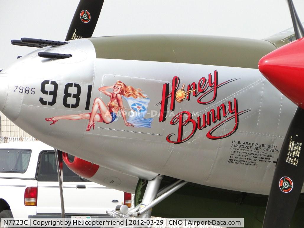 N7723C, 1944 Lockheed P-38L-5 Lightning C/N 7985, Nose art