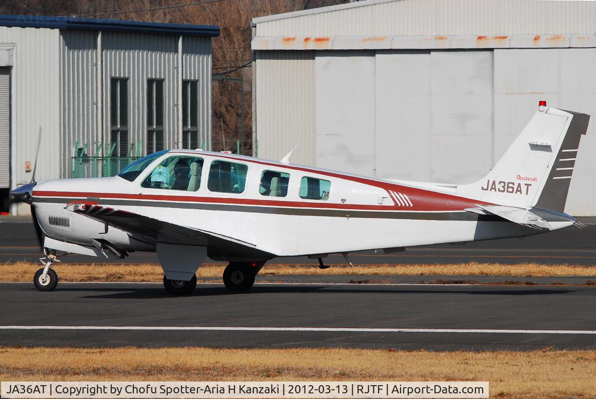 JA36AT, Beech A36AT Bonanza 36 Bonanza 36 C/N E-2976, NikonD200+TAMRON AF 200-500mm F/5-6.3 LD IF