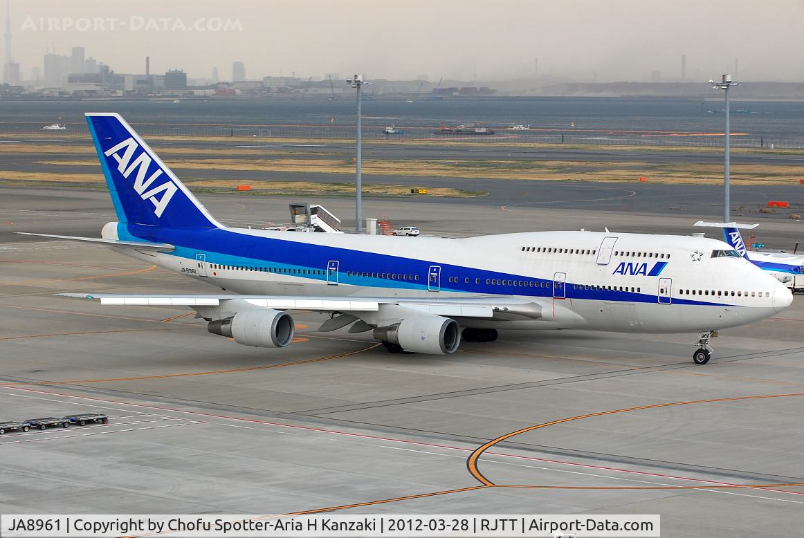 JA8961, 1993 Boeing 747-481D C/N 25644, NikonD40+TAMRON SP AF 70-200mm F/2.8 Di LD [IF]