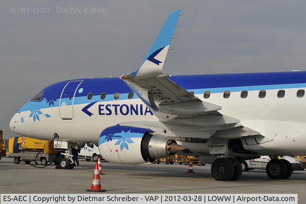 ES-AEC, 2005 Embraer 170LR (ERJ-170-100LR) C/N 17000107, Estonian Embraer 170