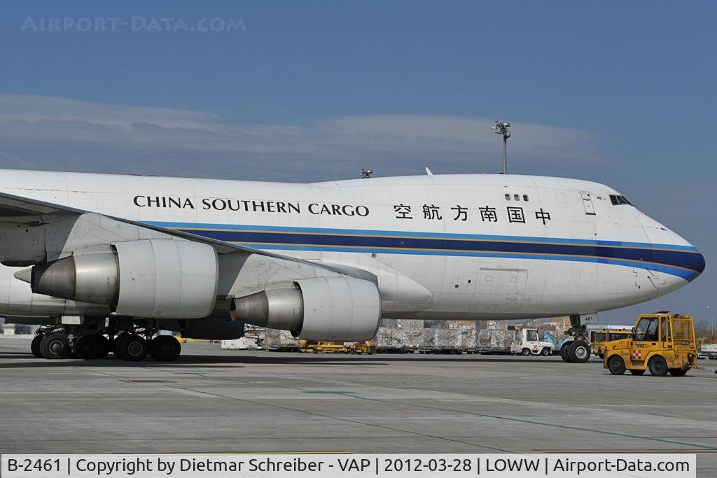 B-2461, Boeing 747-41BF/SCD C/N 32804, China Southern Boeing 747-400
