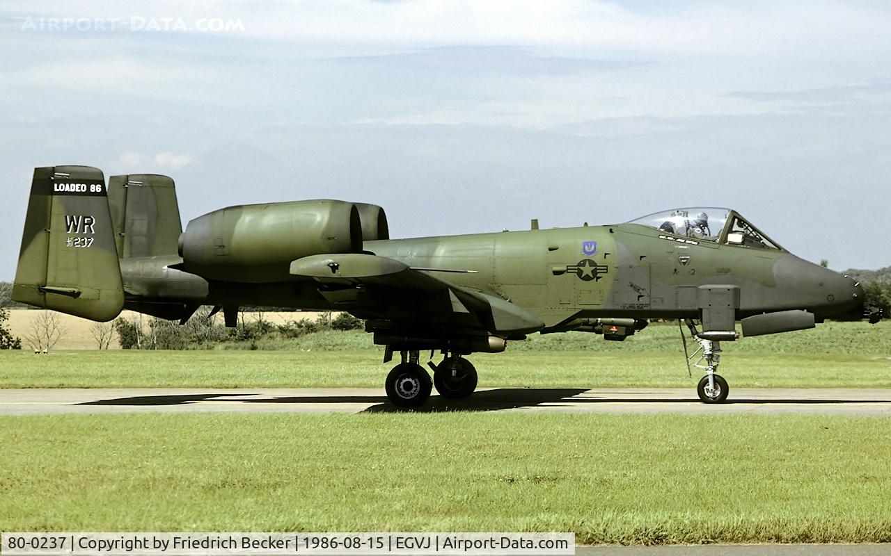 80-0237, 1980 Fairchild Republic A-10A Thunderbolt II C/N A10-0587, taxying to the active at RAF Bentwaters