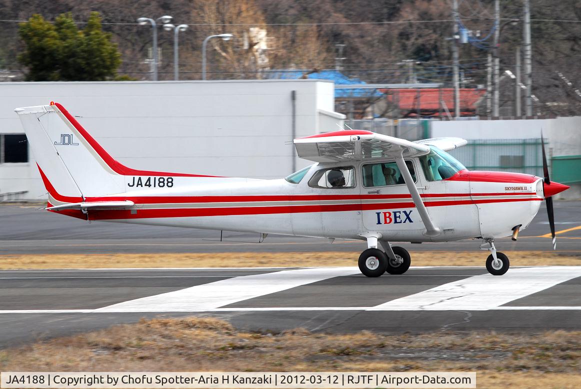 JA4188, Cessna 172P C/N 17275881, NikonD200+TAMRON AF 200-500mm F/5-6.3 LD IF