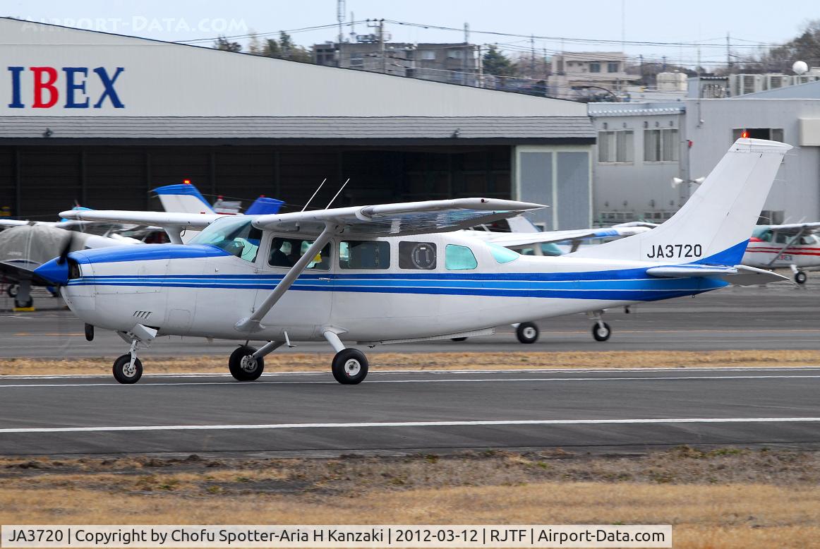 JA3720, 1975 Cessna T207 C/N 20700264, NikonD200+TAMRON AF 200-500mm F/5-6.3 LD IF