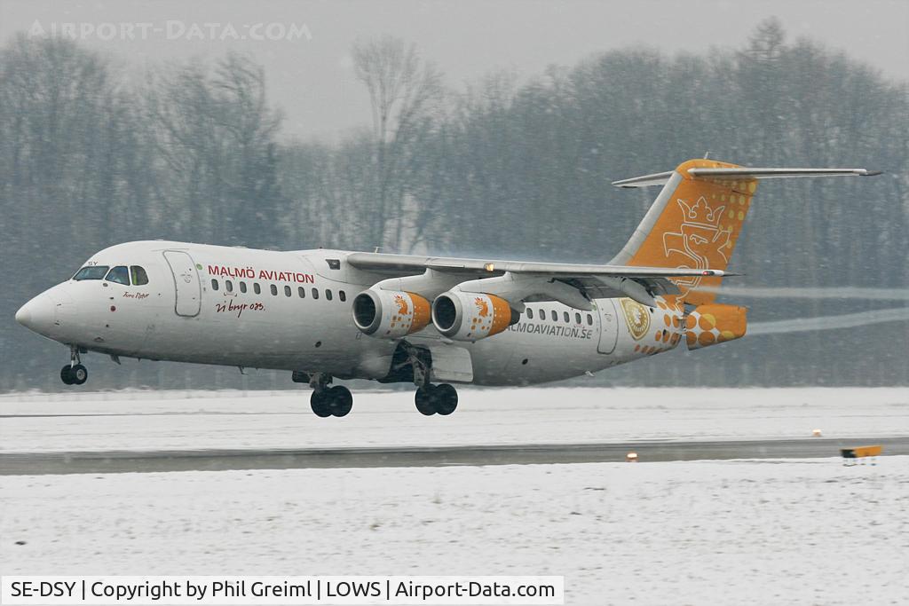 SE-DSY, 1995 British Aerospace Avro 146-RJ100 C/N E3263, Taken at szg.