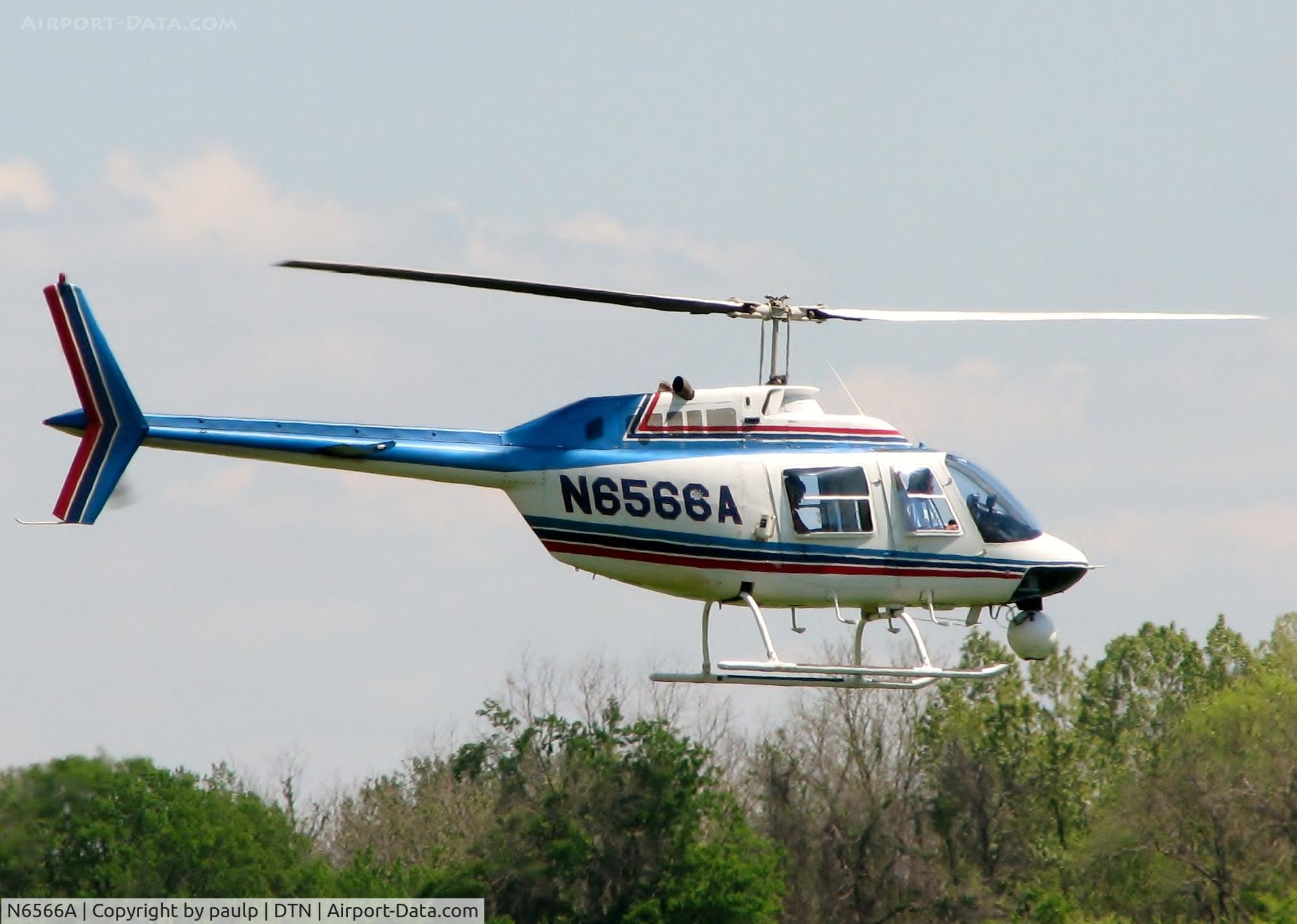 N6566A, 1973 Bell 206B JetRanger C/N 1204, At Downtown Shreveport.