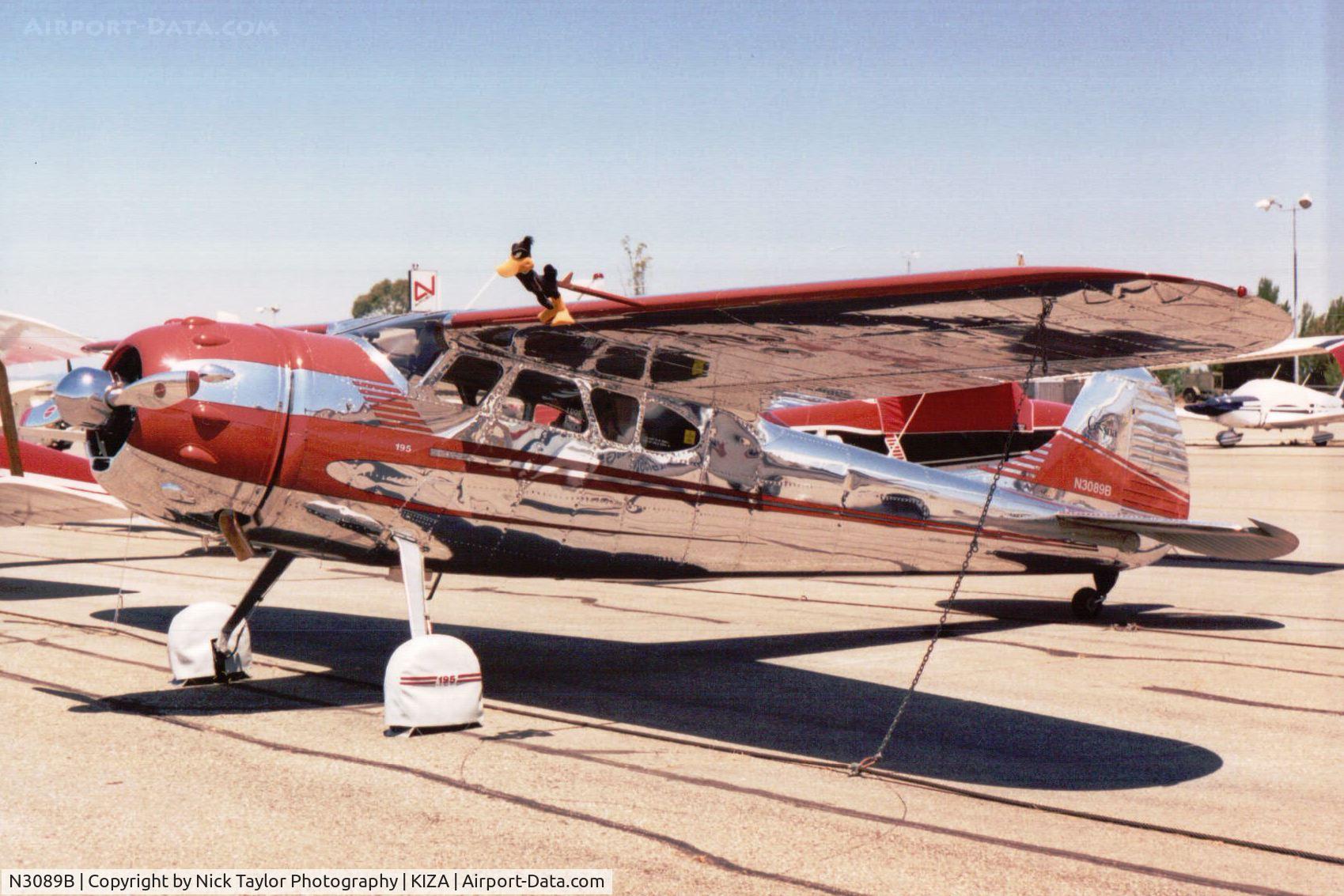N3089B, 1952 Cessna 195 C/N 7974, Early 90's on a July weekend