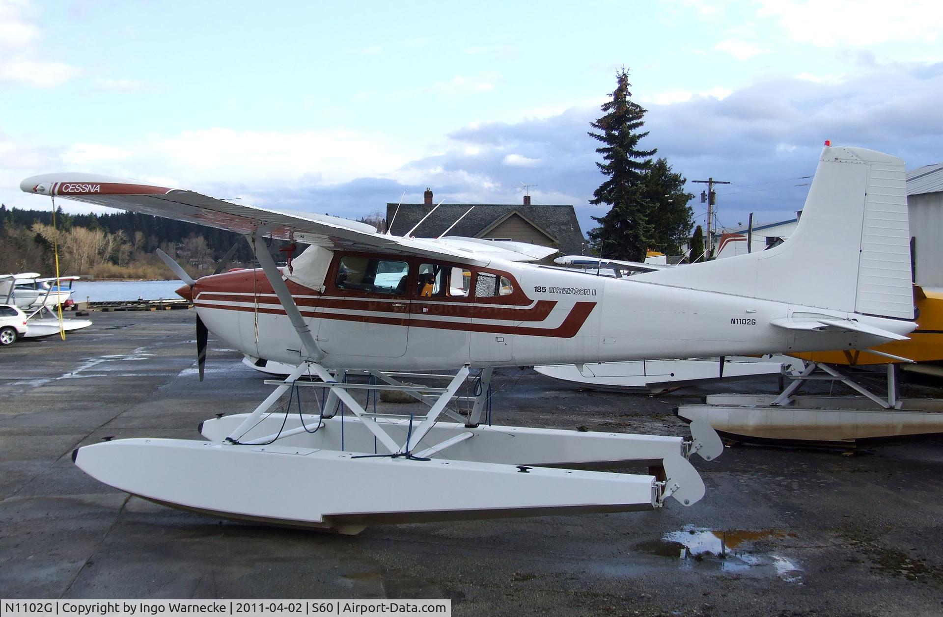 N1102G, 1977 Cessna A185F Skywagon 185 C/N 18503521, Cessna A185F Skywagon on floats at Kenmore Air Harbor, Kenmore WA