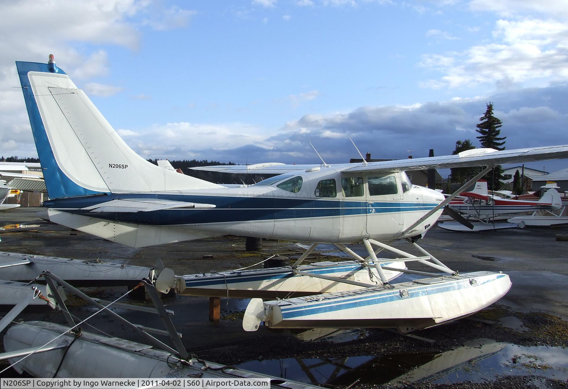 N206SP, 1965 Cessna P206 Super Skylane C/N P206-0111, Cessna P206 Super Skylane on floats at Kenmore Air Harbor, Kenmore WA