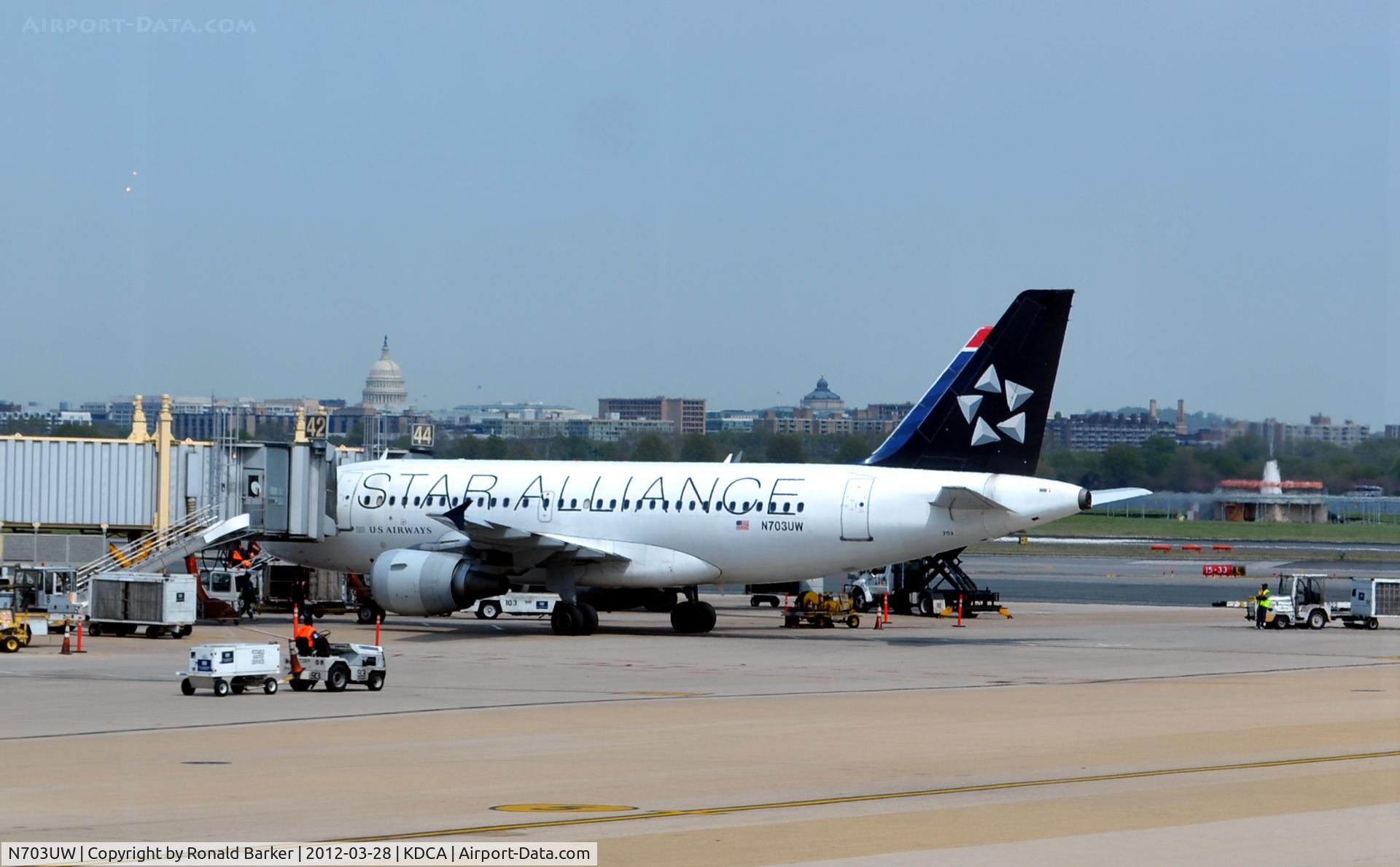 N703UW, 1998 Airbus A319-112 C/N 0904, DCA, VA