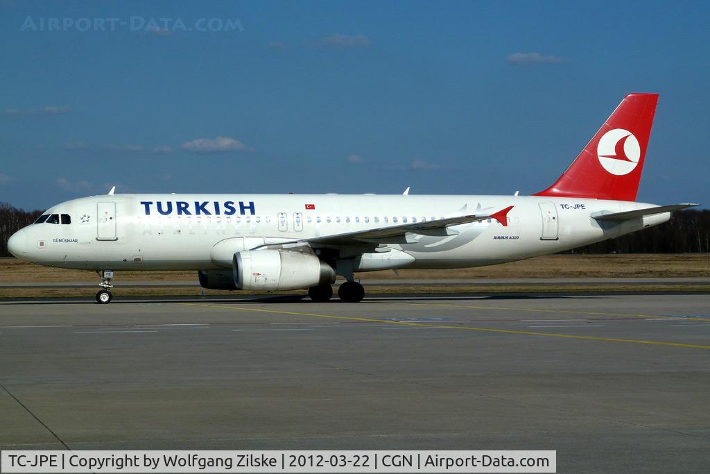 TC-JPE, 2006 Airbus A320-232 C/N 2941, visitor