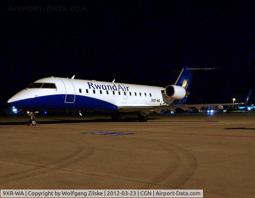 9XR-WA, 2000 Bombardier CRJ-200ER (CL-600-2B19) C/N 7439, visitor