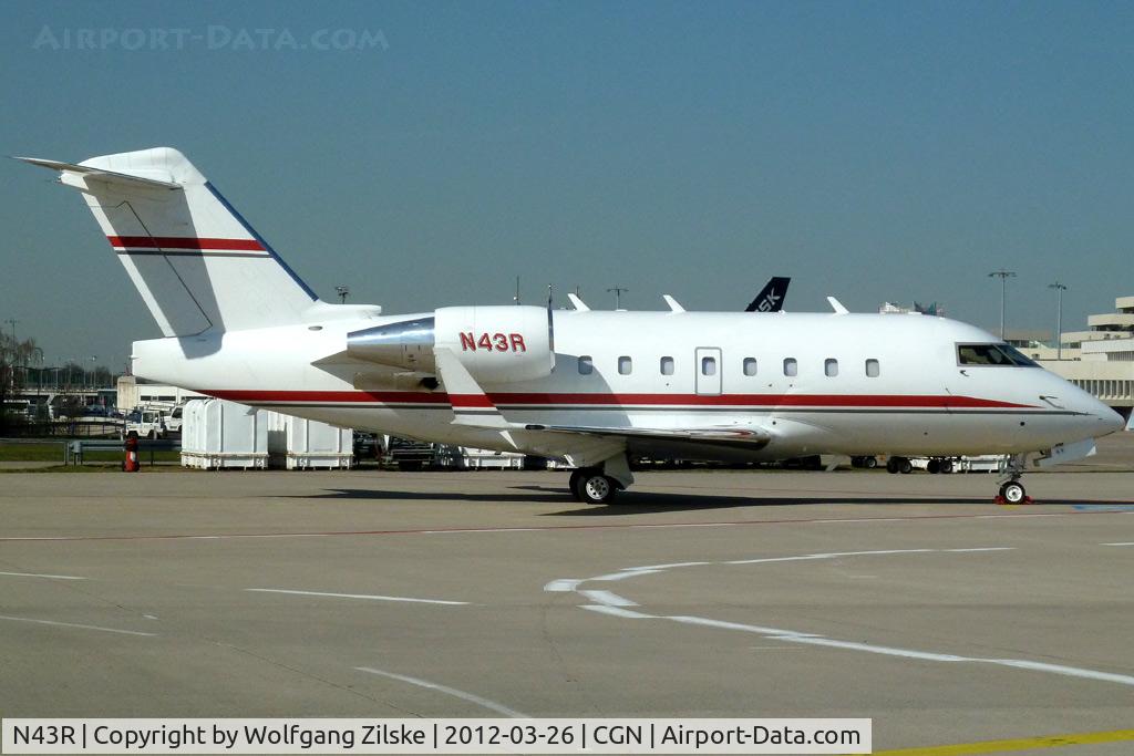 N43R, 1997 Canadair Challenger 604 (CL-600-2B16) C/N 5334, visitor