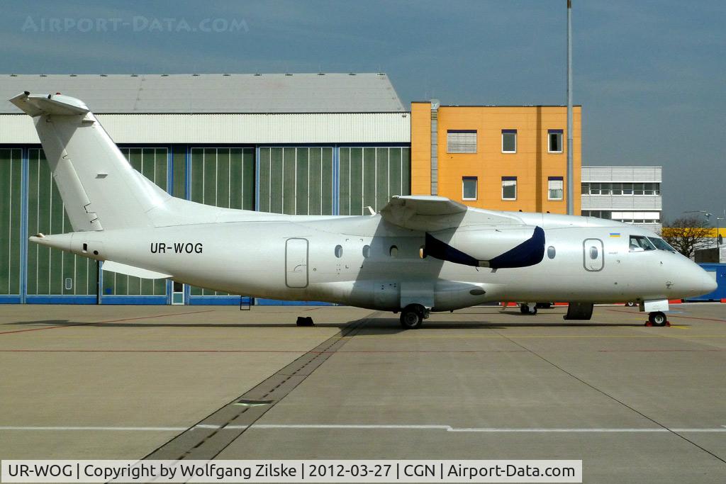 UR-WOG, 1999 Fairchild Dornier 328-300 328JET C/N 3118, visitor