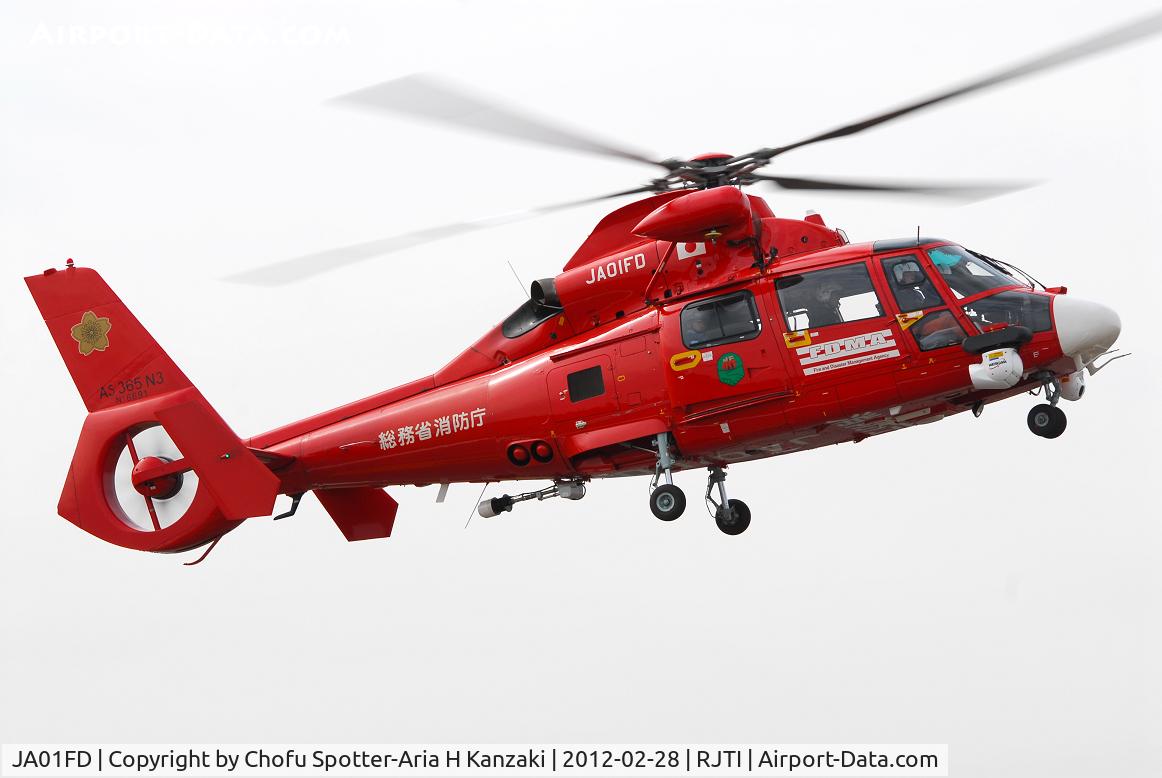 JA01FD, 2005 Eurocopter AS-365N-3 Dauphin 2 C/N 6691, NikonD200+TAMRON SP AF 70-200mm F/2.8 Di LD [IF]
