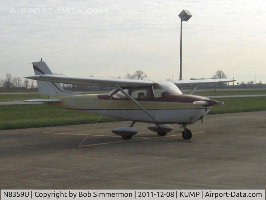 N8359U, 1964 Cessna 172F C/N 17252259, On the ramp at Indy Metro