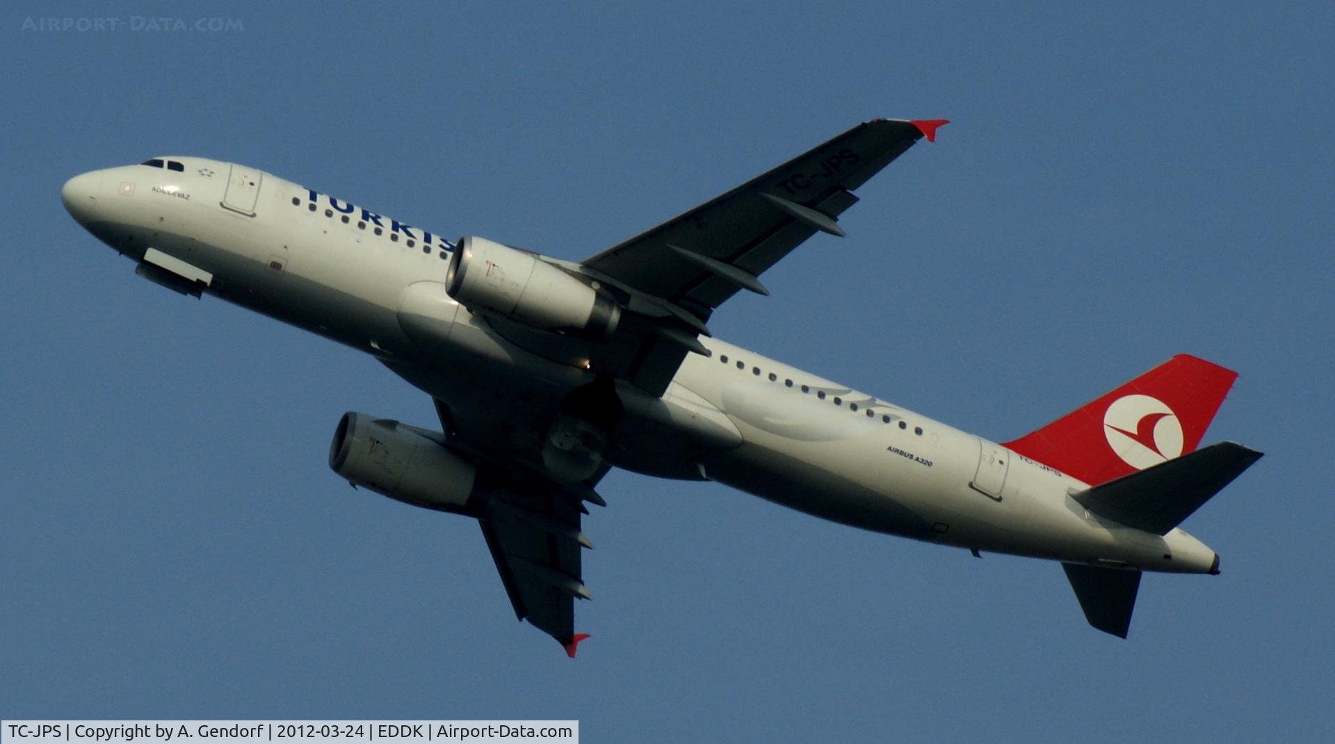 TC-JPS, 2008 Airbus A320-232 C/N 3718, Turkish Airlines, is climbing out at Köln / Bonn (EDDK)