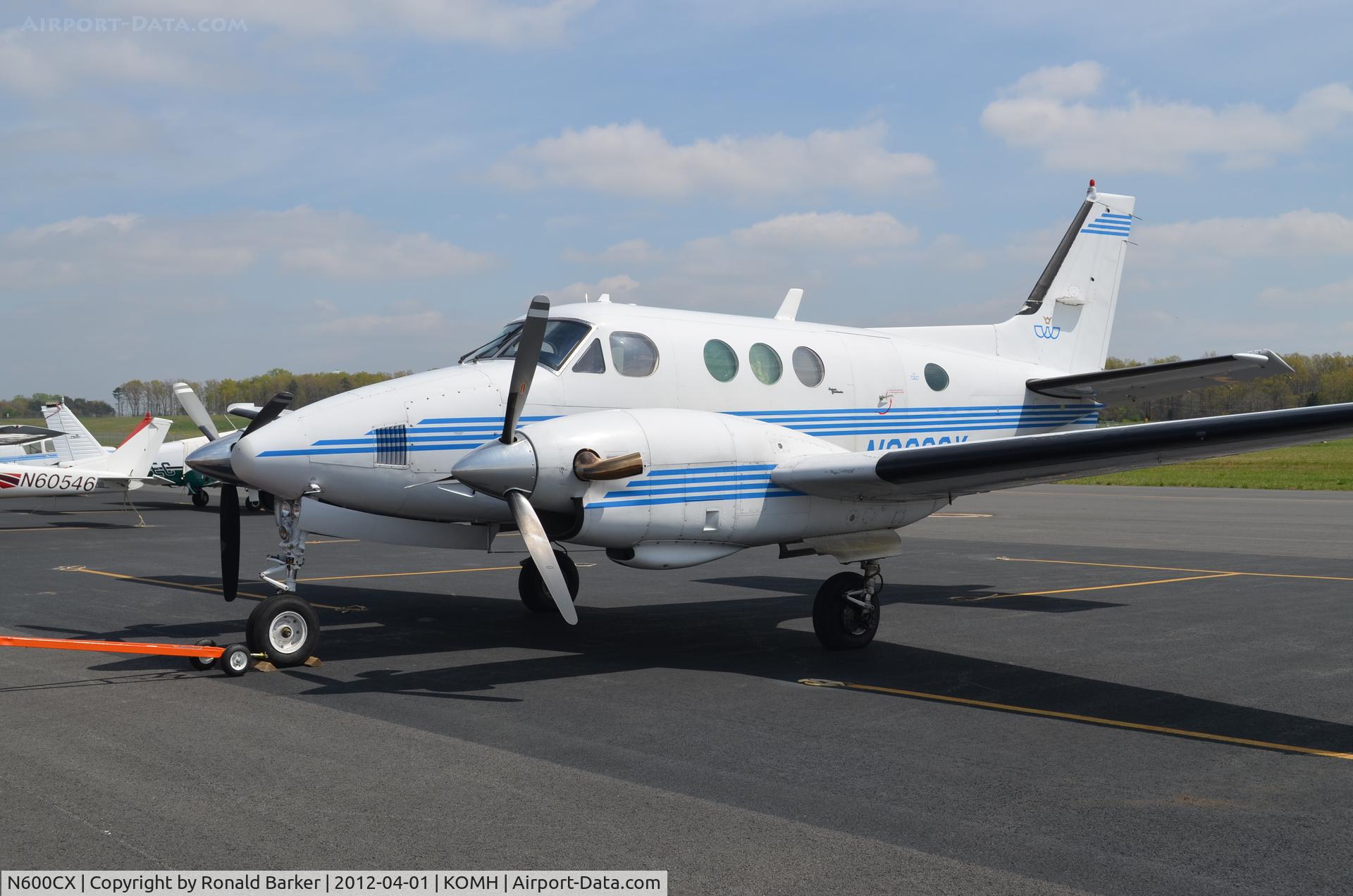 N600CX, 1973 Beech E90 King Air C/N LW-43, Orange