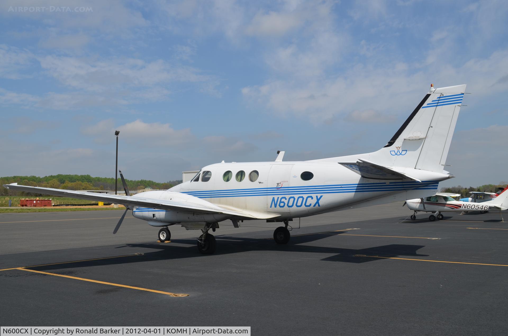 N600CX, 1973 Beech E90 King Air C/N LW-43, Orange